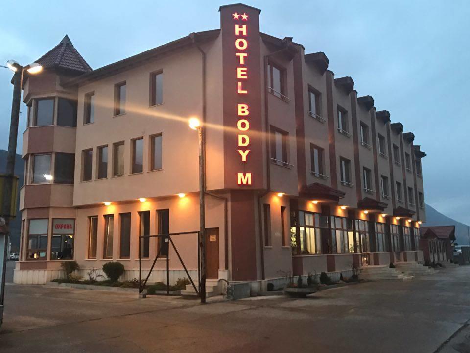 Hotel Body M Vratsa Eksteriør billede